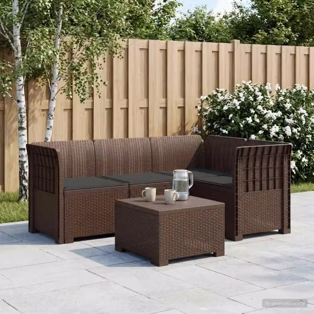 Divano da Giardino 4 Posti con Cuscini Aspetto Rattan PP 3443967