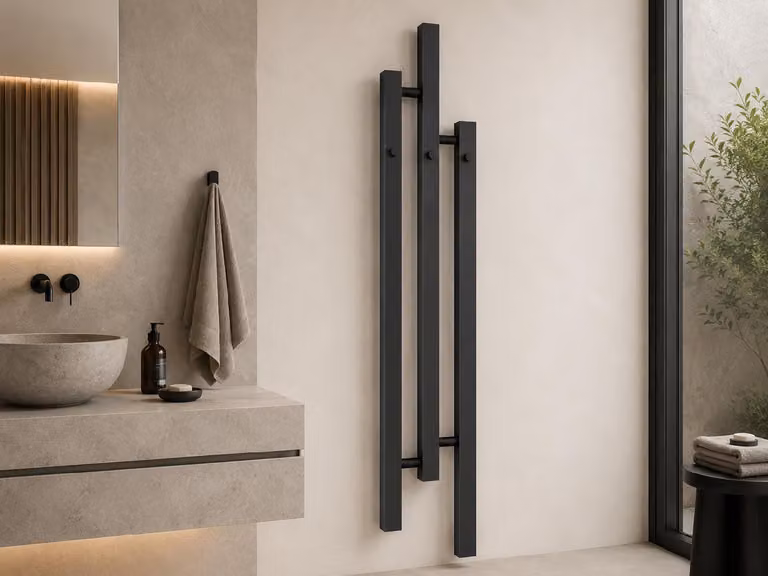 Radiatore da bagno Fabiano - con ganci per asciugamani - attacco laterale - 251 W - nero opaco - 1200x220 mm