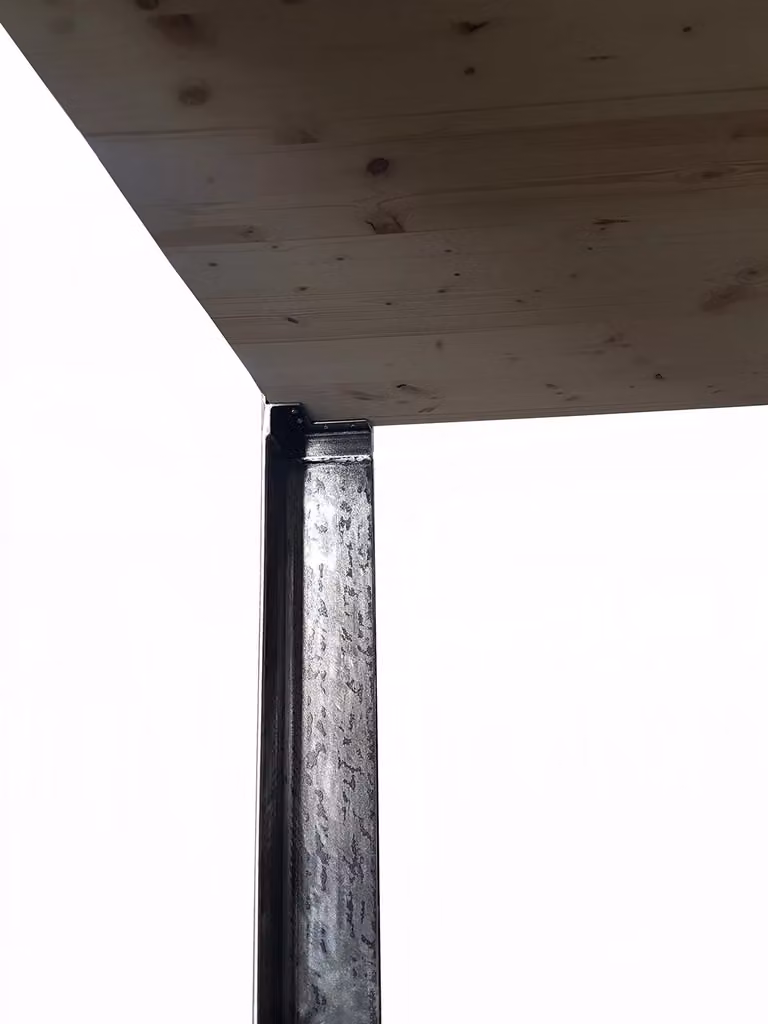 Tavolo fisso rettangolare in legno di conifera massello cerato marrone Mobili 2G L: 200 cm, P: 100 cm, H: 78 cm
