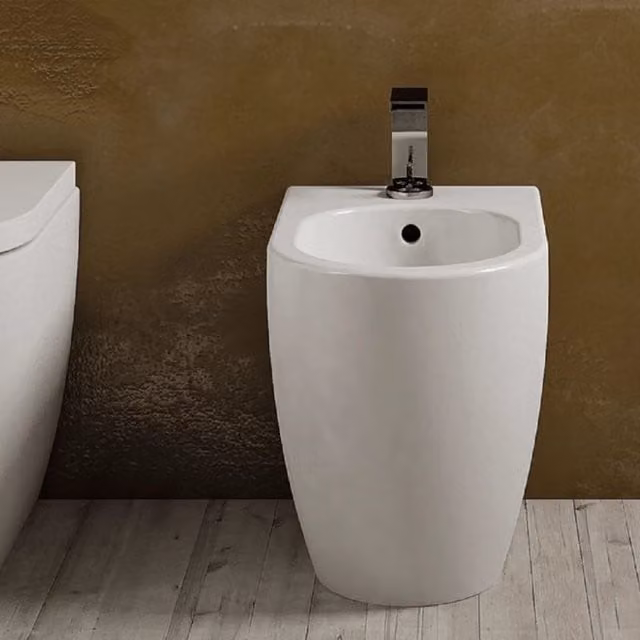 Bidet a Terra Ceramica Cielo "Smile 53" Bianco Lucido