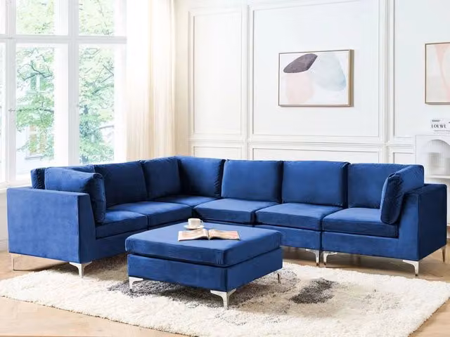 Divano ad angolo modulare versione destra a 6 posti in velluto blu marino con gambe in metallo argentato a forma di L ottomana Stile glamour