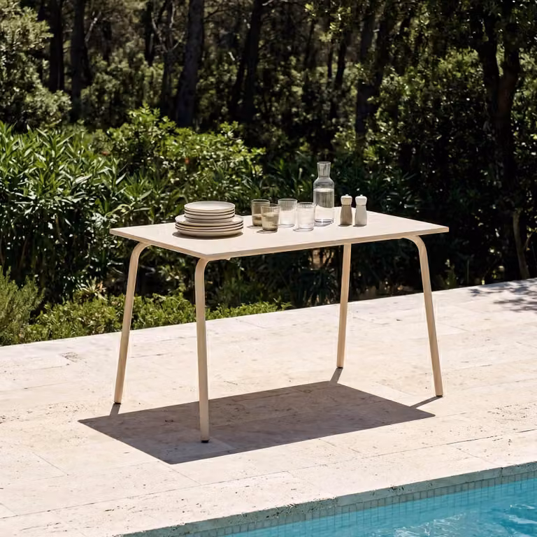 Tavolo da giardino in acciaio 120 x 70 cm avorio - Oviala Palavas