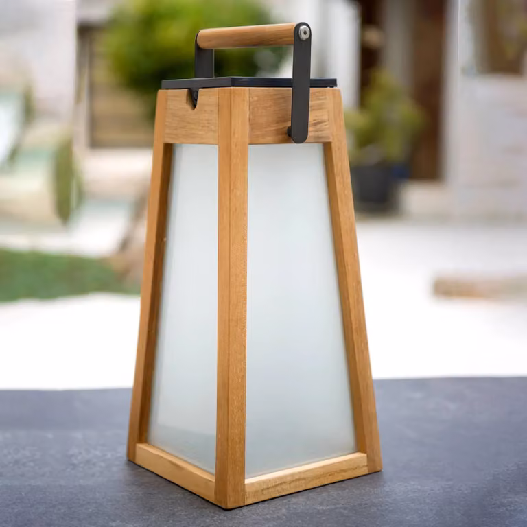 Les Jardins Lanterna LED solare Tecka, teak naturale, 39 cm dimmerabile, Legno chiaro, Legno, Lampade solari