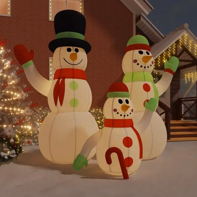 Famiglia di pupazzi di neve gonfiabili con LED 500 cm 345388