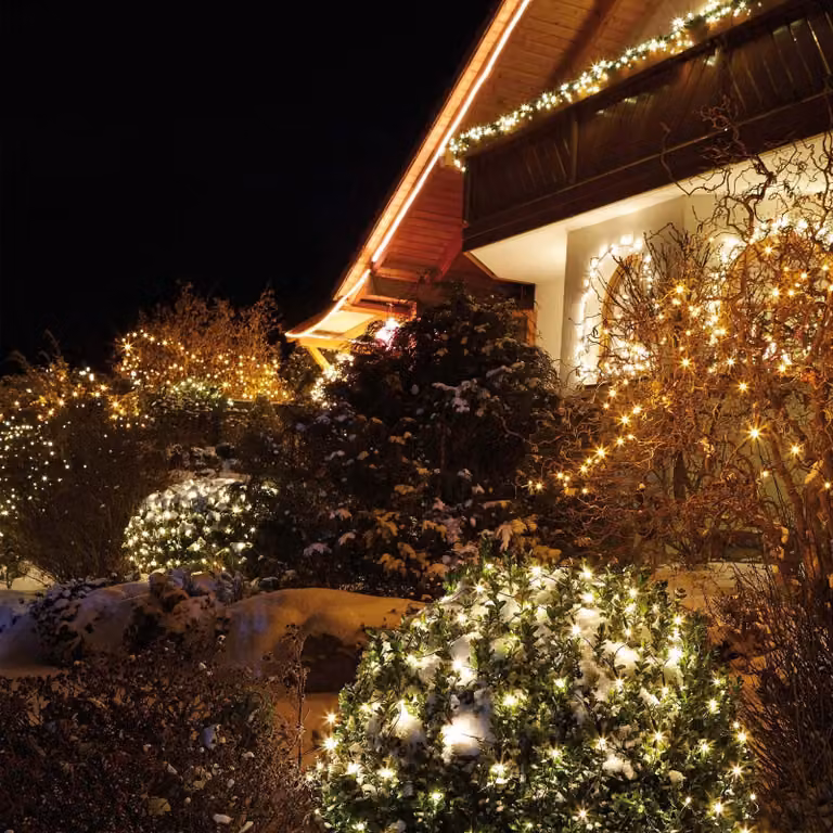 Catena luminosa a LED, lunghezza 3,9 metri, 40 LED bianco caldo, cavo verde, adatta per uso esterno