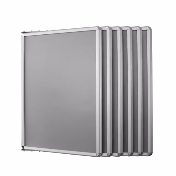 Espositore a parete Top Eventi Store con 10 cornici a scatto rettangolari in argento, dimensioni cornici: 70 x 100 cm – 2