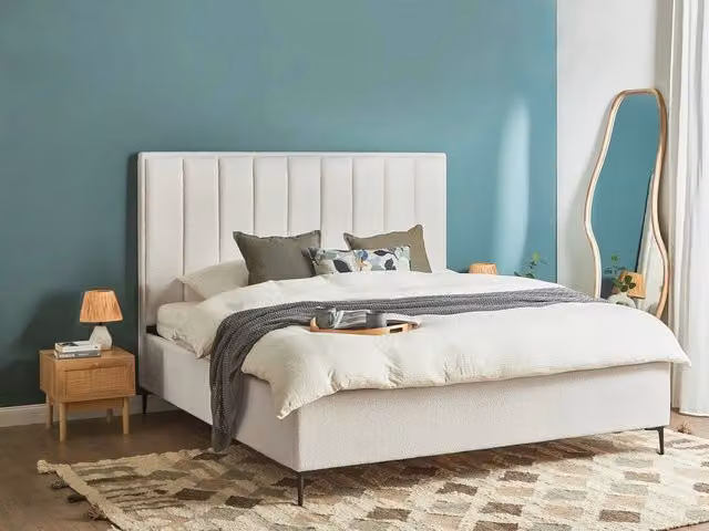 Letto Matrimoniale con Contenitore BELIANI in Tessuto Bouclé Bianco, L/P: 180 x 200 cm, H: 142 cm