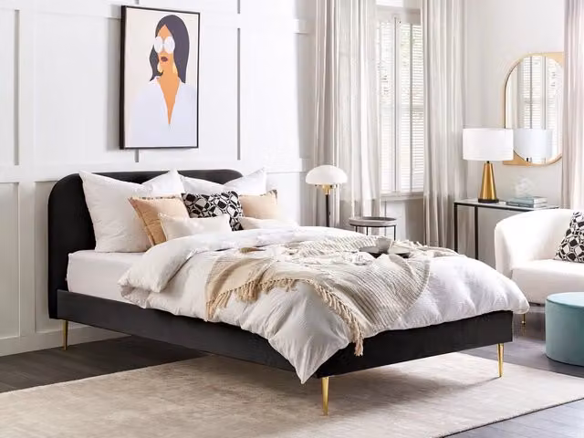 Letto Beliani King Size in Velluto Nero con Gambe Dorate e Rete a Doghe in Legno L/P/H: 160 x 200 x 109 cm – 1
