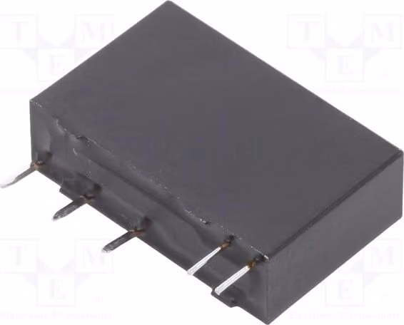 1 relè: elettromagnetico, 5A/250VAC, bobina: 12VDC, 5A, modello FTR-F3CA012E