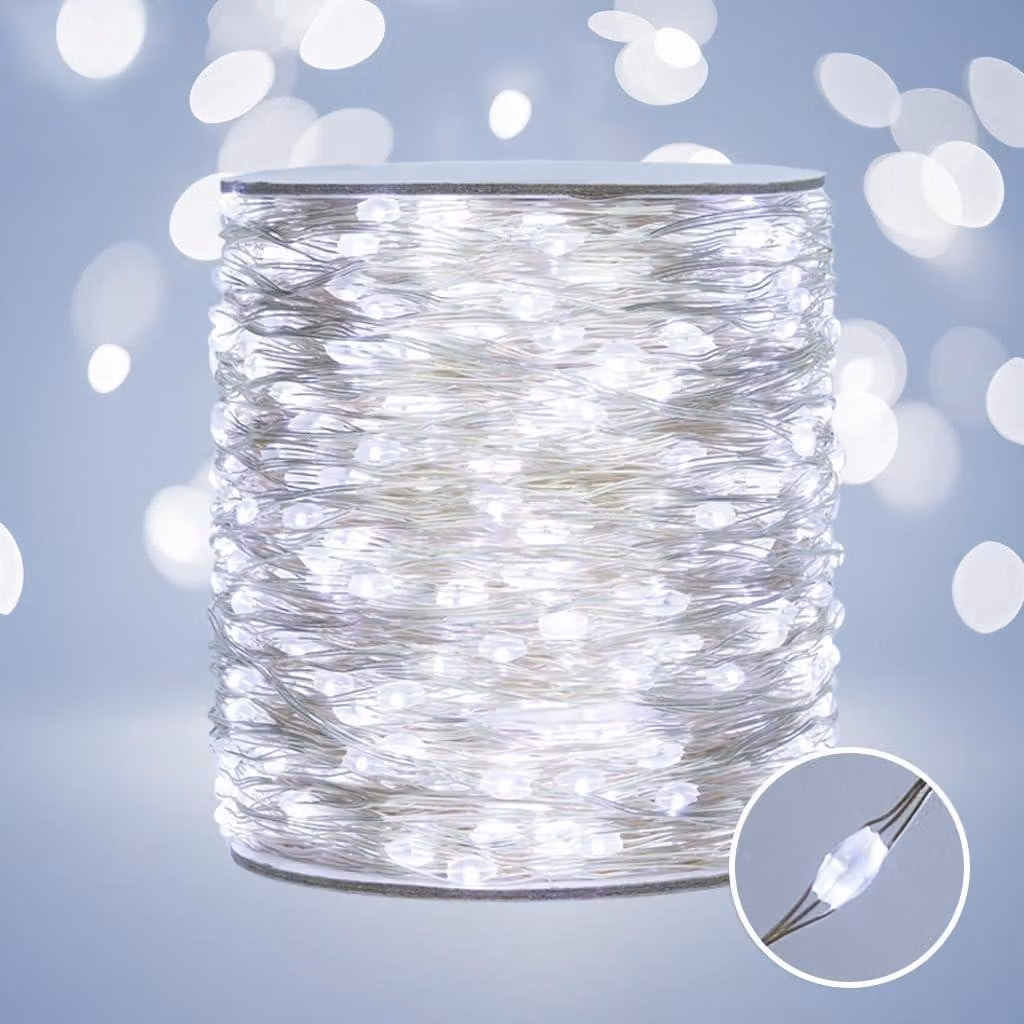 Catena luminosa da 30 metri, con 300 LED, luce bianca fredda, cavo in rame, con telecomando
