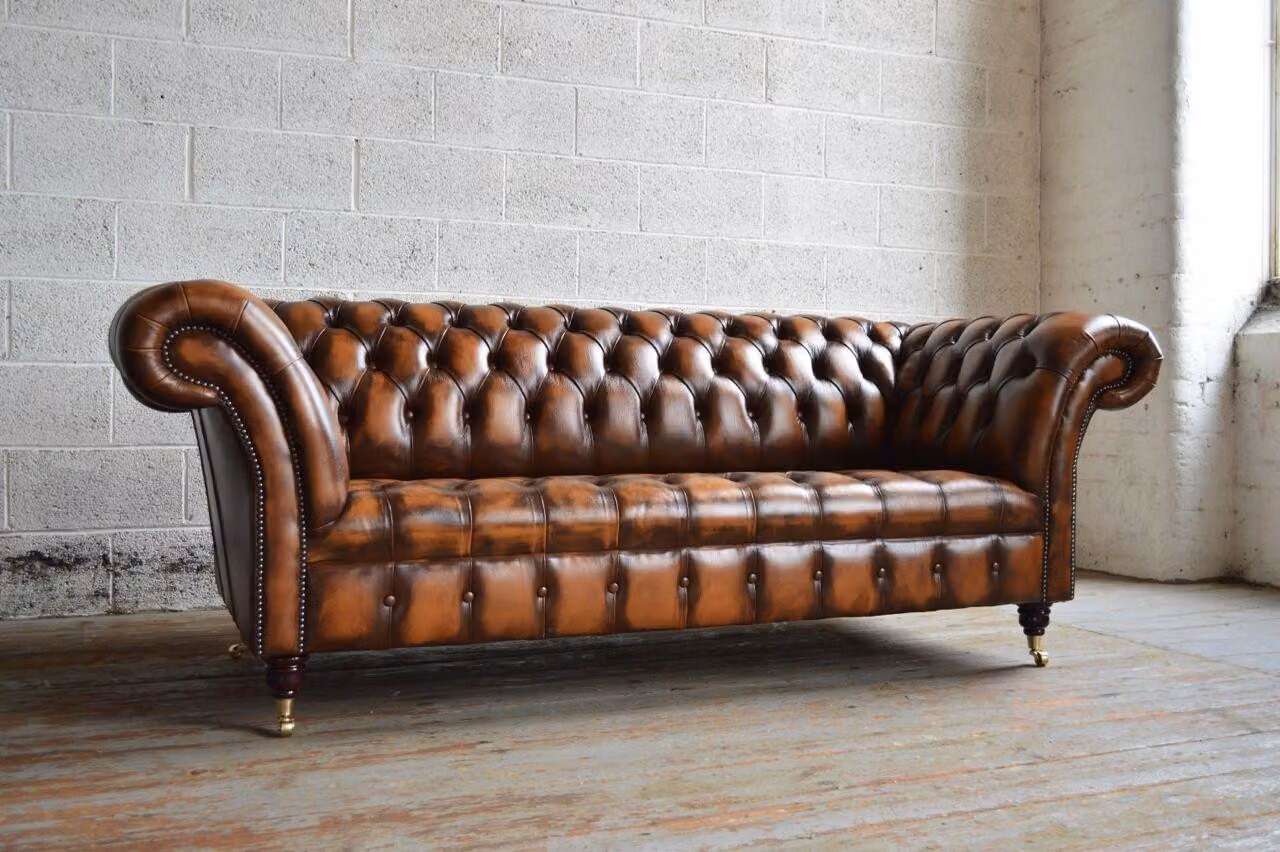 Luxus Designer Sofa Couch Polster Drei Sitzer Leder Couchen Sofas 3er Sitz