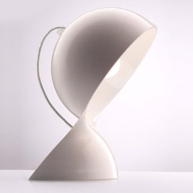 Artemide Dalù Lampada da Tavolo Bianca in Metallo e Plastica con Attacco E14