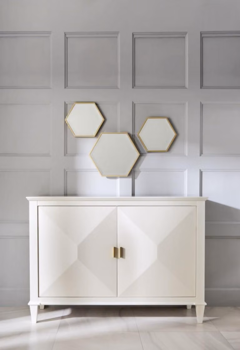 Casa Padrino Luxury Neoclassic Chest of Drawers White / Gold 140 x H100 cm - Credenza Art Deco Furniture