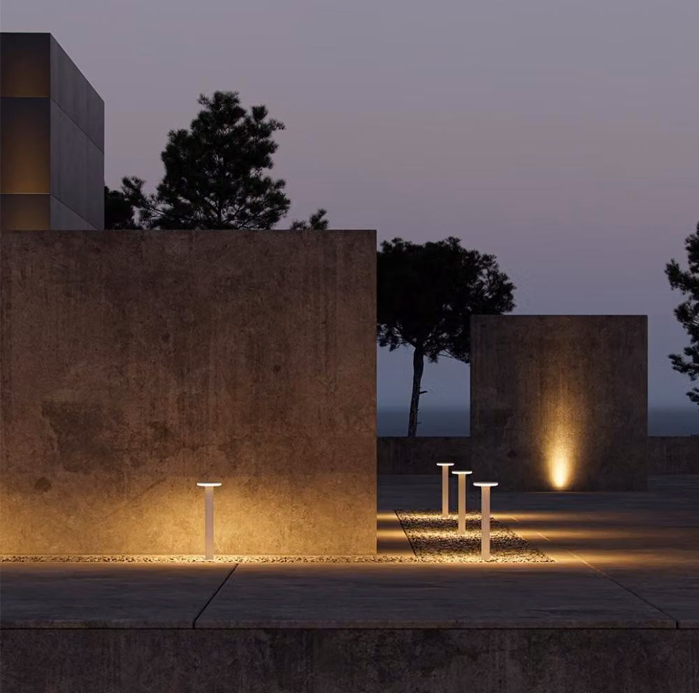 Mac Floor Corten 3000K - Paletto a led da esterno in alluminio 12W IP65 h30cm - Luce verso il basso - Beneito & Faure