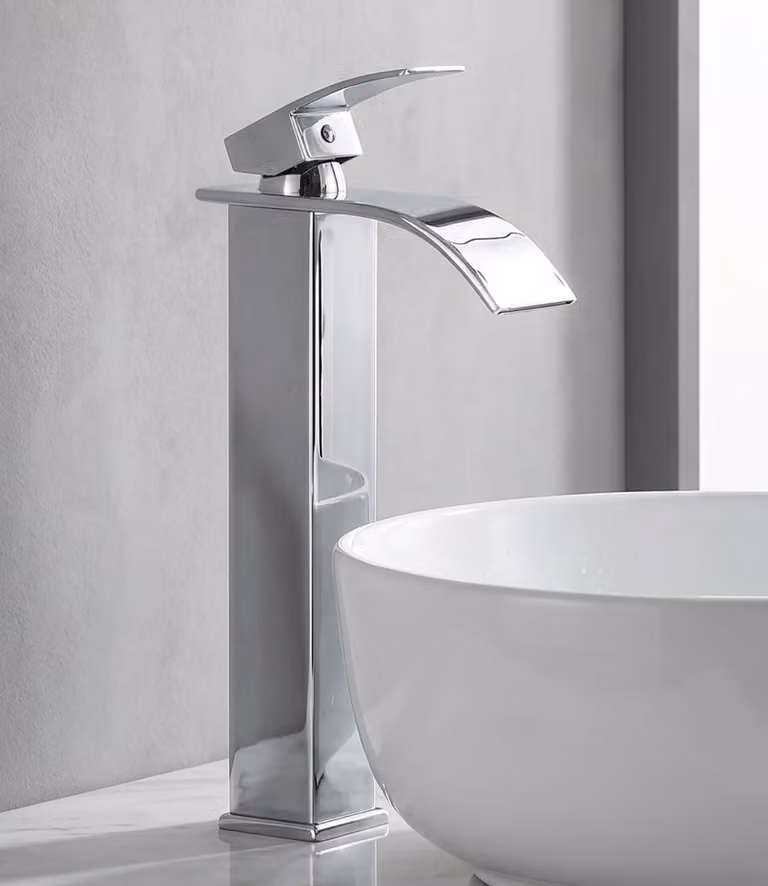 Rubinetto a cascata per lavabo - Miscelatore monocomando - Cromo