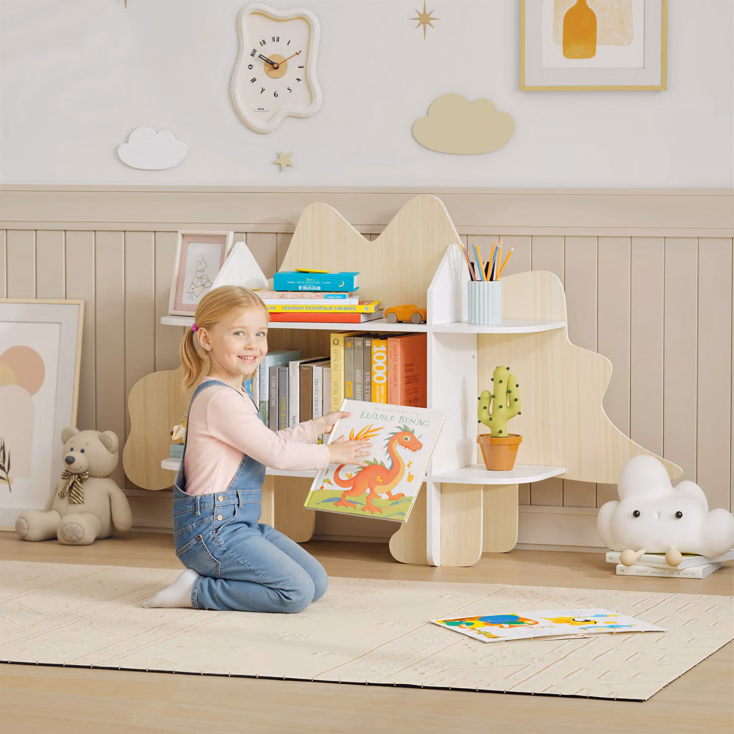 Libreria per bambini AIYAPLAY in legno naturale con 6 scomparti, L: 120 cm, P: 28 cm, H: 72,2 cm – 2