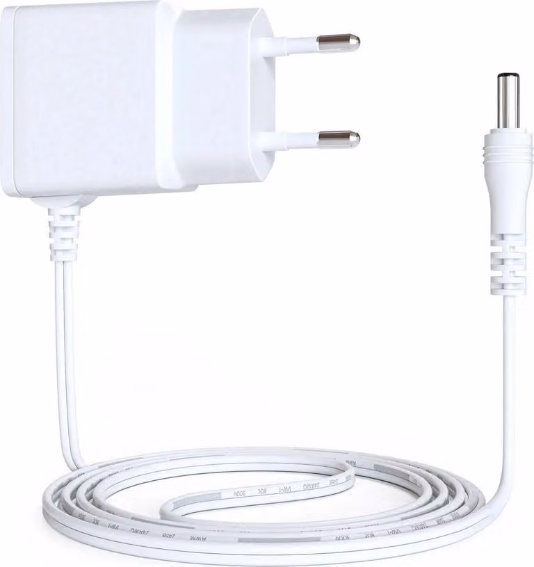 GO SOLID! Caricabatterie compatibile con telecamera IP Foscam FI8904W
