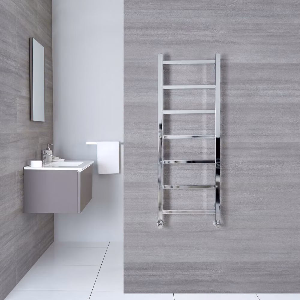 Scaldasalviette Moderno Piatto a Scaletta Cromato 1200x450mm 220W - Termoarredo Bagno - Eton