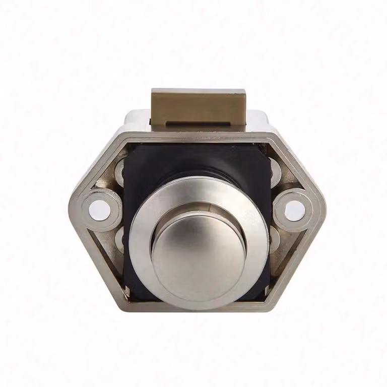 Meccanismo di blocco, design dei pulsanti, ampia compatibilità, finitura in nichel satinato