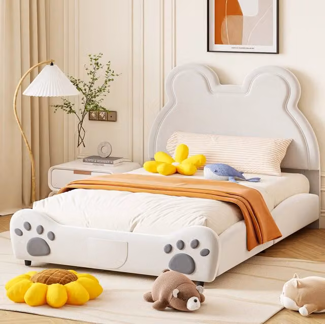 Letto imbottito per bambini a forma di orso 140 x 200 cm in velluto bianco