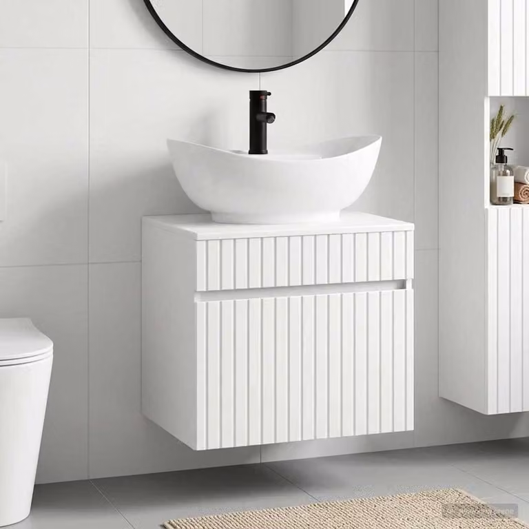 Set di mobili da bagno sospesi vidaXL in MDF bianco lucido con cassetti e ante