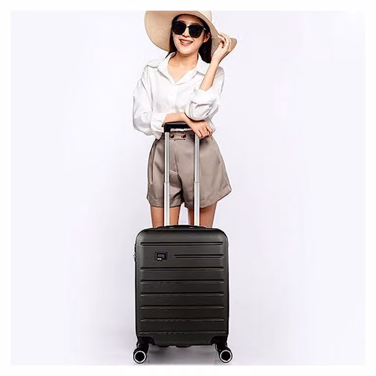 Set di valigie e trolley per ogni tipo di viaggio