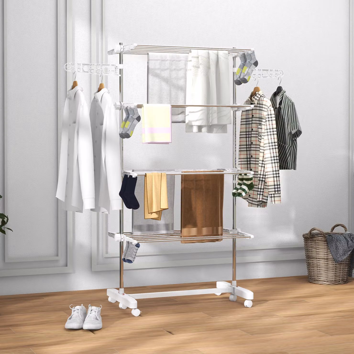 Stendibiancheria Verticale Pieghevole HOMCOM a 4 Livelli con 6 Ruote, Bianco e Argento, L 142 cm x P 55 cm x H 172 cm – 2