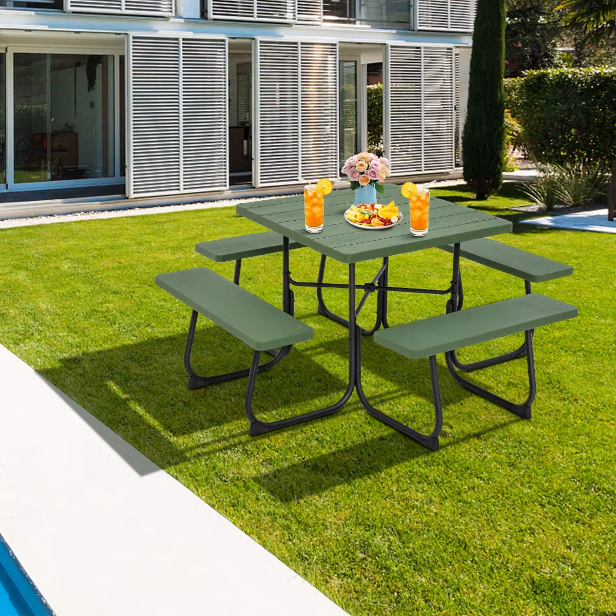 Set tavolo da picnic quadrato Costway per 8 persone con foro per ombrellone, verde