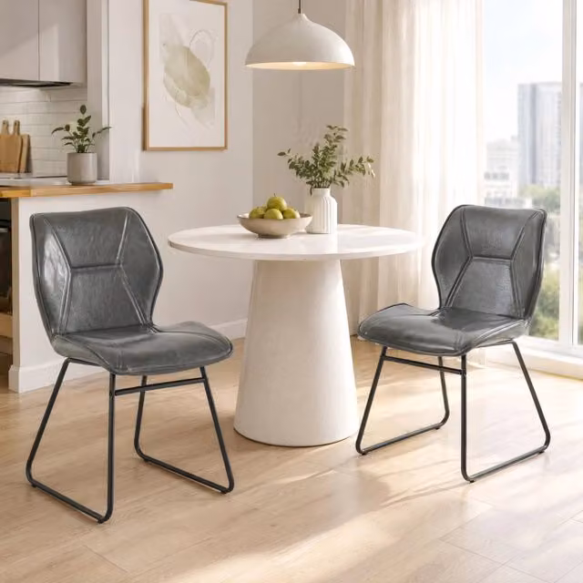 Set di 2 sedie da pranzo ULEVR in similpelle grigia con seduta imbottita e struttura in metallo nero