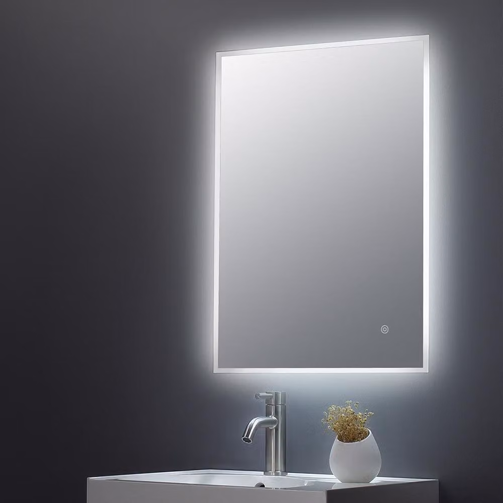 Specchio per Ambienti Interni con Illuminazione a LED 25W e Antiappannamento- 500mm x 700mm