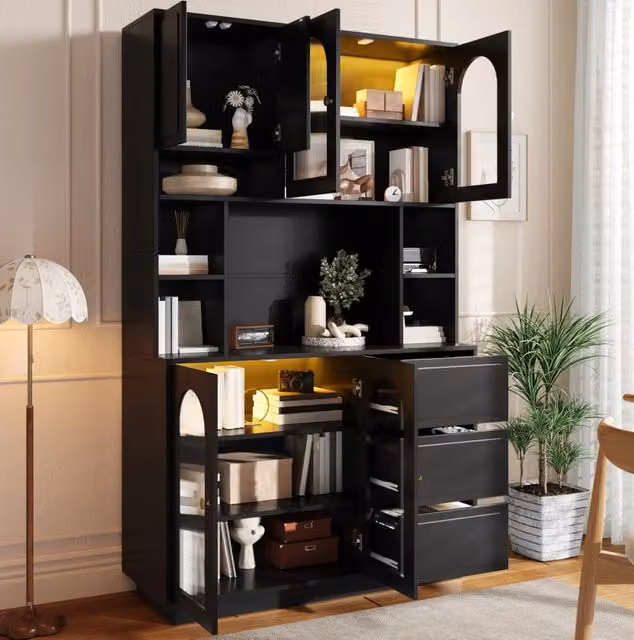 Credenza alta in MDF con porte ad arco in acrilico; LED APP; 106x30x175 cm; nera