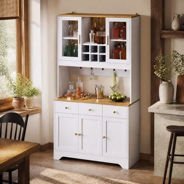 Mobile alto ULEVR 94,5x30x175,5 cm in MDF bianco con venature effetto legno, 5 ante, 3 cassetti e vani aperti