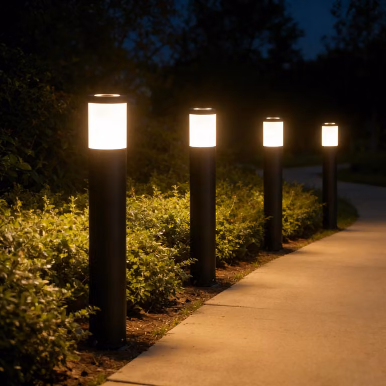 Lampada da esterno con picchetto da terra, 230V, acciaio inossidabile, nera, confezione da 4