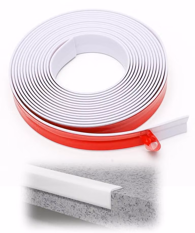Listello autoadesivo di 1 cm x 8 metri per pareti e porte