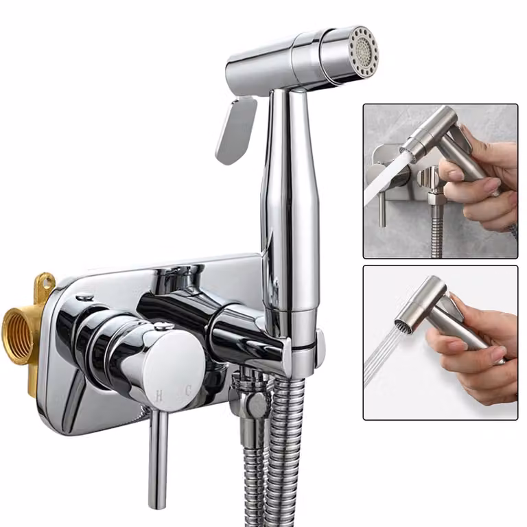 Set per bidet con 2 getti, modalità di regolazione e miscelatore per l'igiene intima