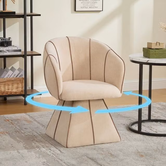 Poltrona girevole ULEVR in ciniglia color cammello, rotazione a 360¡ã, schienale alto e braccioli larghi