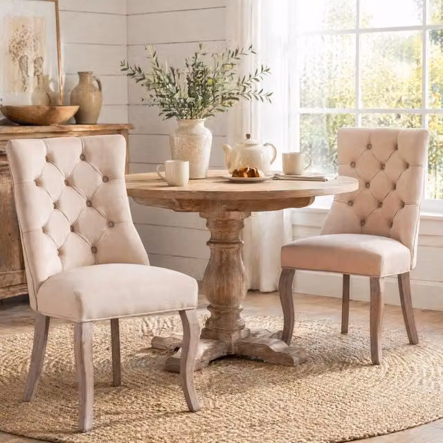 Desviae Sedia da pranzo schienale alto con struttura in legno, capitonata, in Velluto, Beige