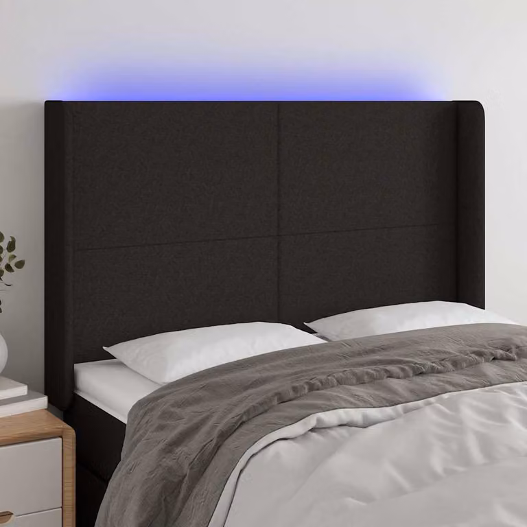 Testiera con LED e porte USB vidaXL in tessuto nero con illuminazione integrata L: 147 cm, P: 16 cm, H: 118-128 cm