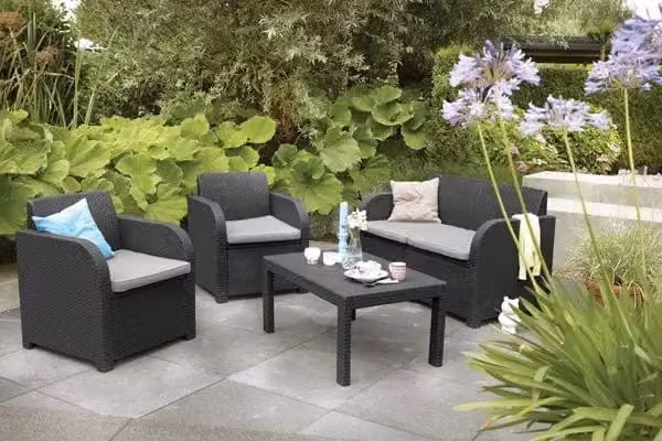Set da salotto Keter Carolina colore grigio per giardino e soggiorno