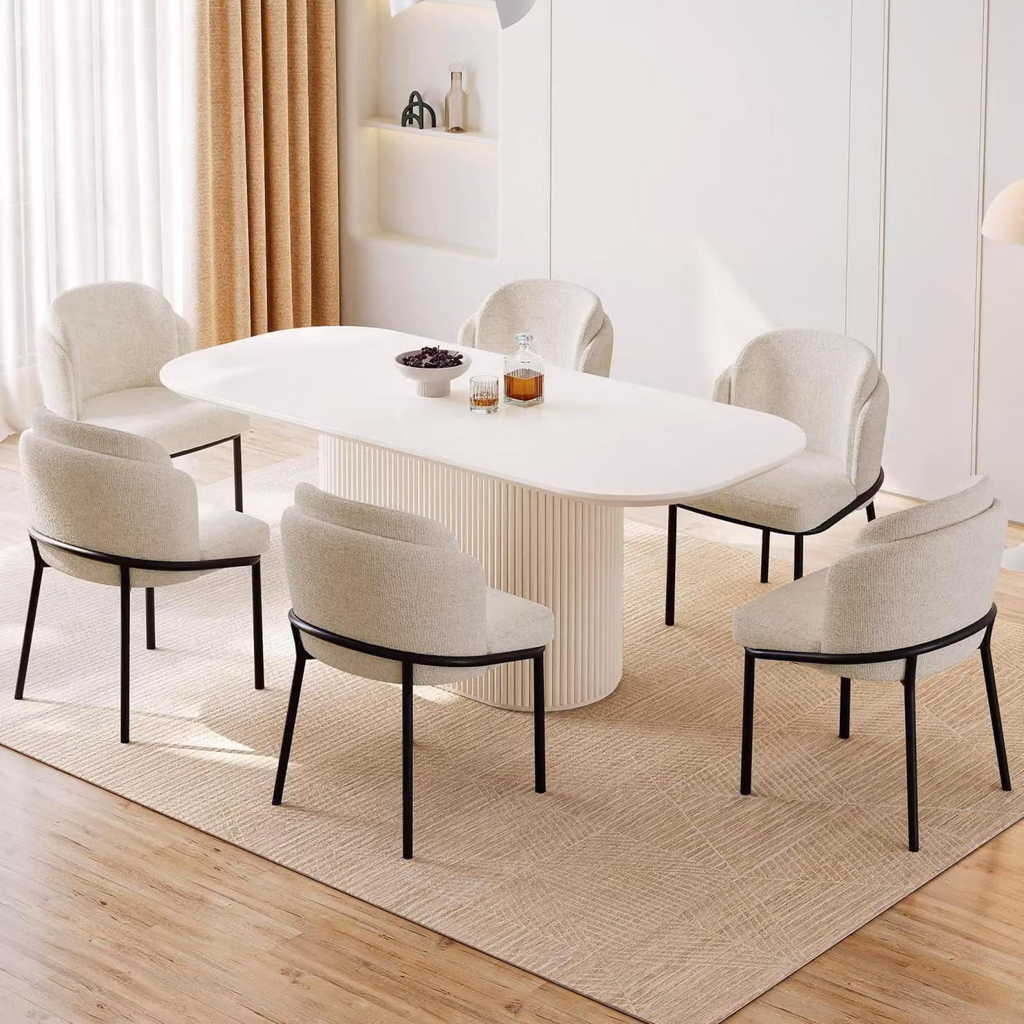 Set da pranzo composto da un tavolo e 6 sedie imbottite, design scandinavo, colore bianco, dimensioni: 177,8 cm