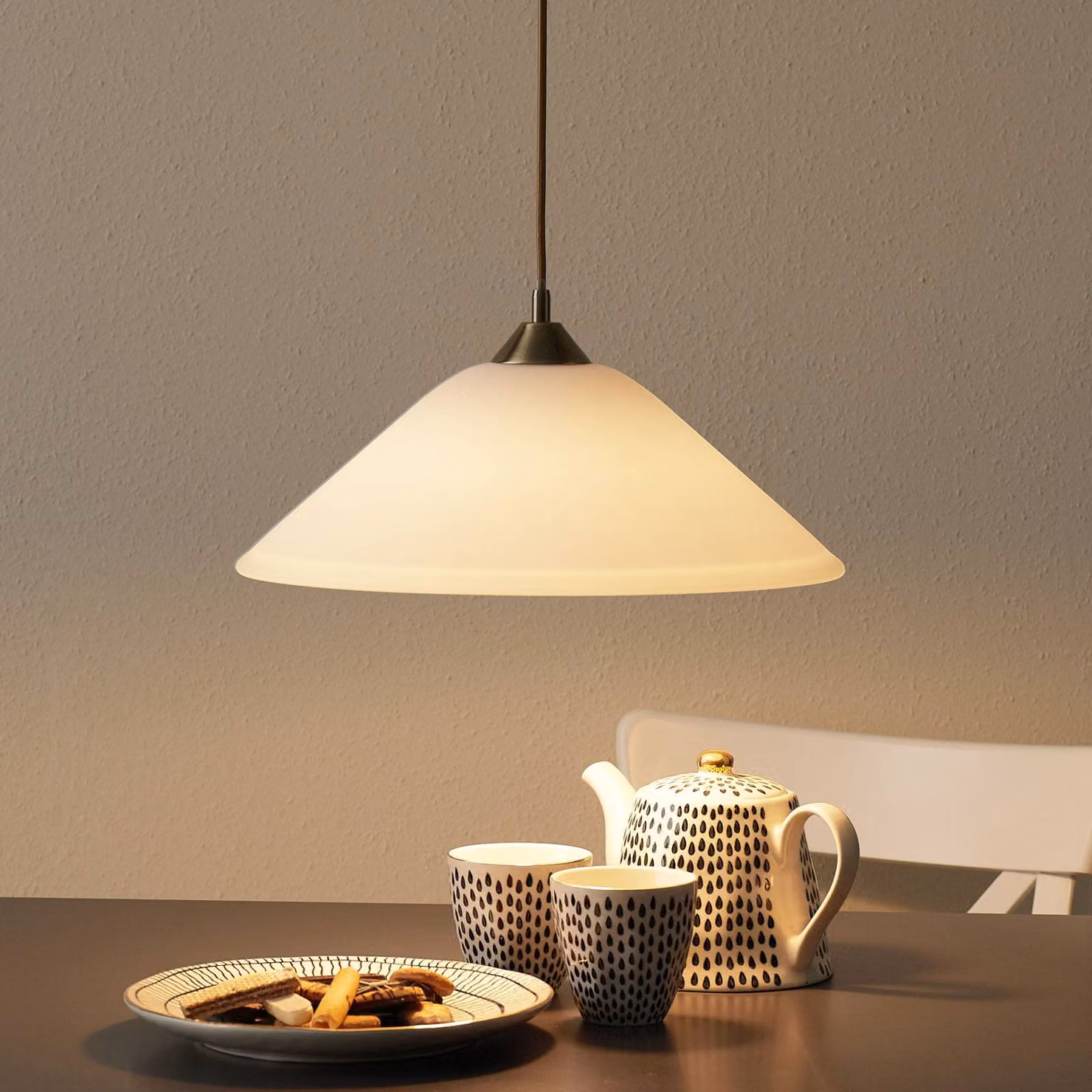 ORION Lampada a sospensione in vetro LOISA, dimmerabile, Bianco / Opale, Soggiorno / Sala da pranzo, Vetro, Moderno, Lampada a sospensione