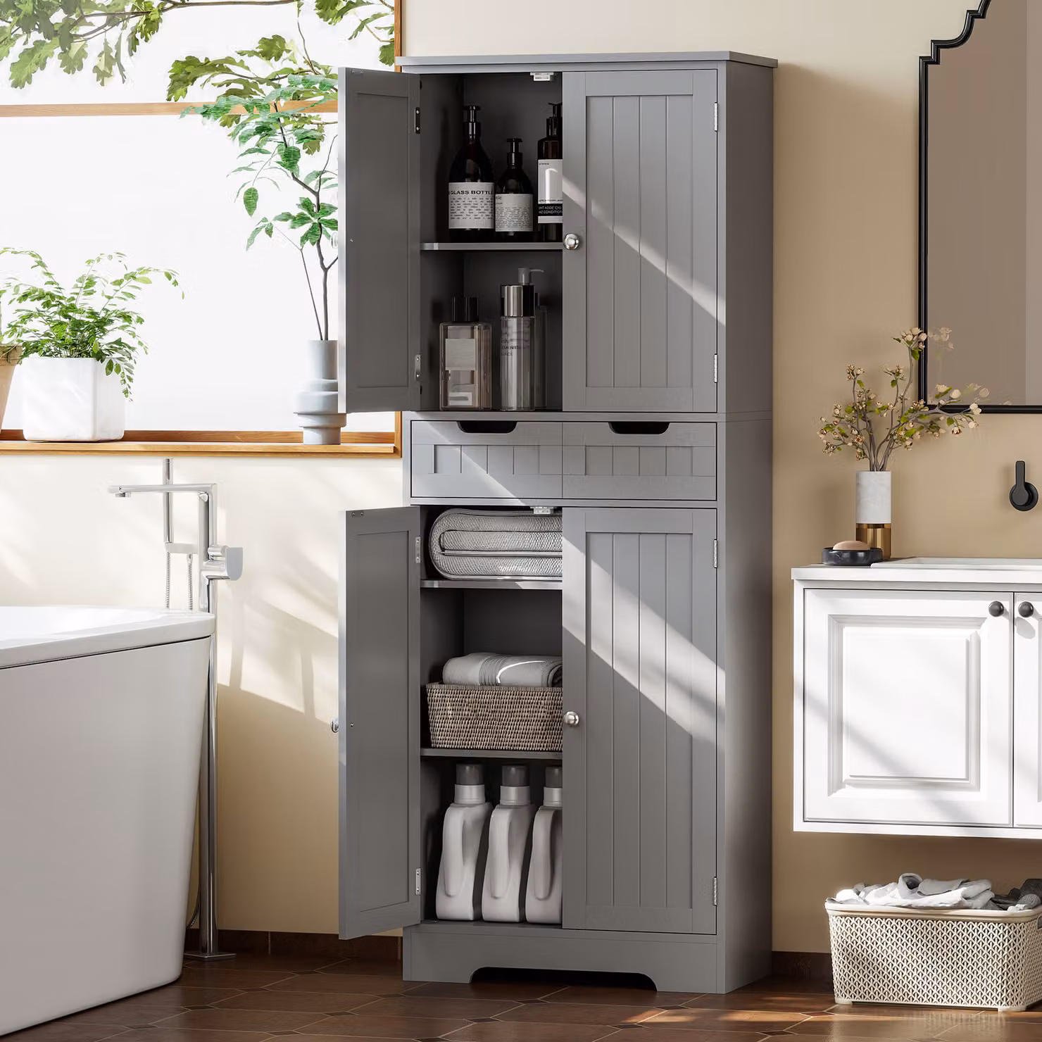 Mobile da bagno HOMCOM grigio con cassetto, ante e ripiani regolabili, L: 60 cm, P: 30 cm, H: 160 cm – 2