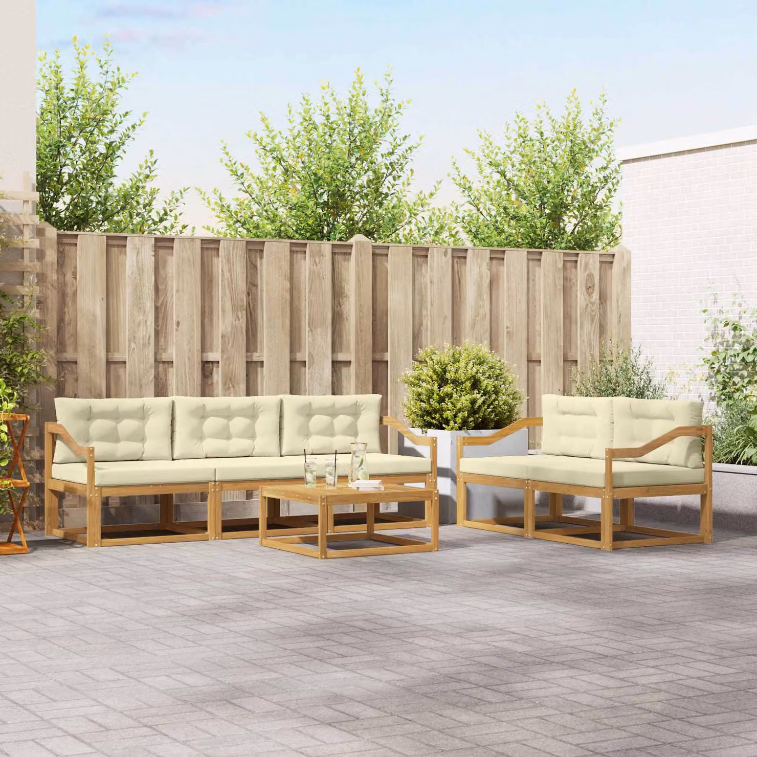 Set di divani da esterno vidaXL 6 pezzi in legno di acacia con cuscini Bianco e Beige