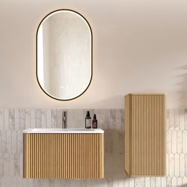 Set Mobile Bagno 80cm: Mobile Sospeso con Lavabo, Armadio Laterale, Specchio LED Ovale Cornice Nera, Colore Rovere