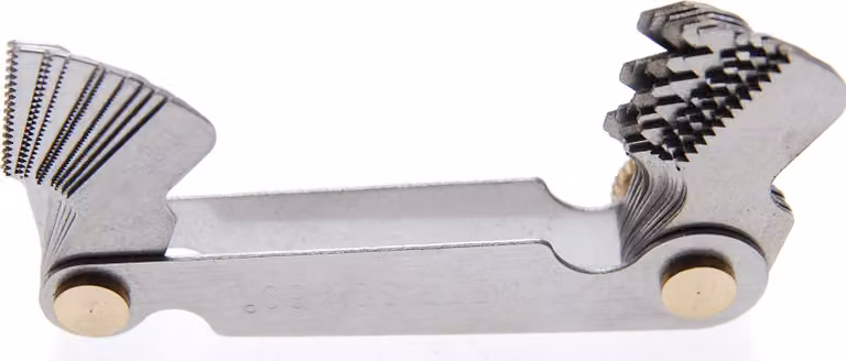 BGS 3067 Sagome per filetti, 24 fogli, 0,25-6,00 mm