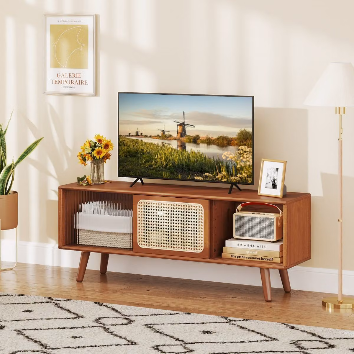 Mobile TV Costway in bambù e rattan marrone con ante scorrevoli per soggiorno in stile mid-century