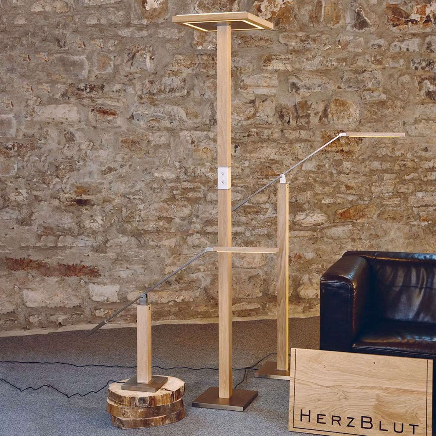 HerzBlut Lampada da tavolo Leonora, dimmerabile, Legno chiaro, Soggiorno / Sala da pranzo, Legno, Lampada da tavolo