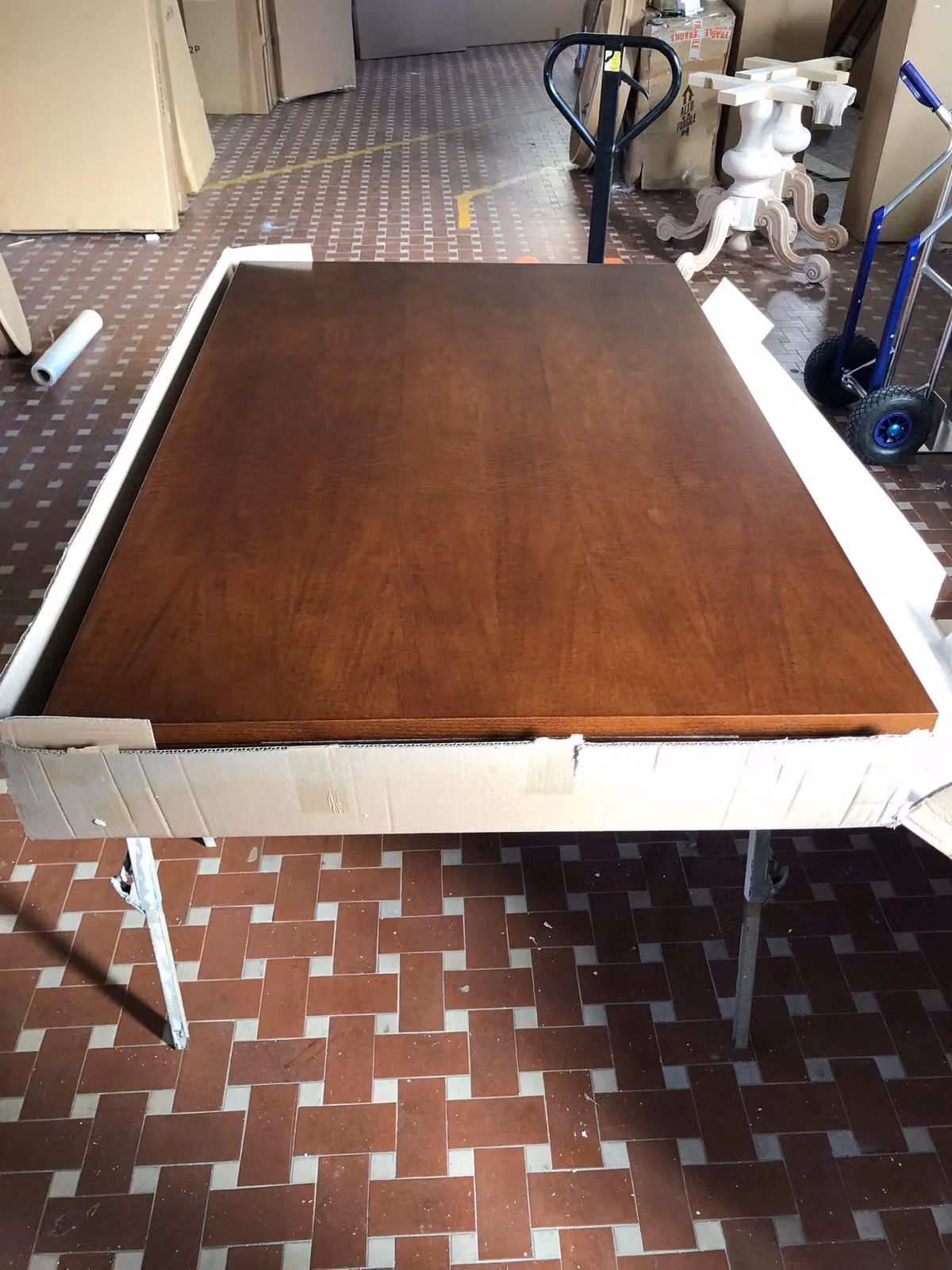 Tavolo rettangolare allungabile in legno classico noce color marrone Mobili 2G L: 140 cm, P: 80 cm – 1