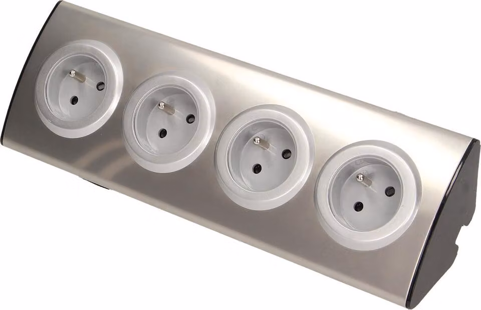 Presa angolare ORNO OR-AE-1340, 4x 230V, acciaio inox