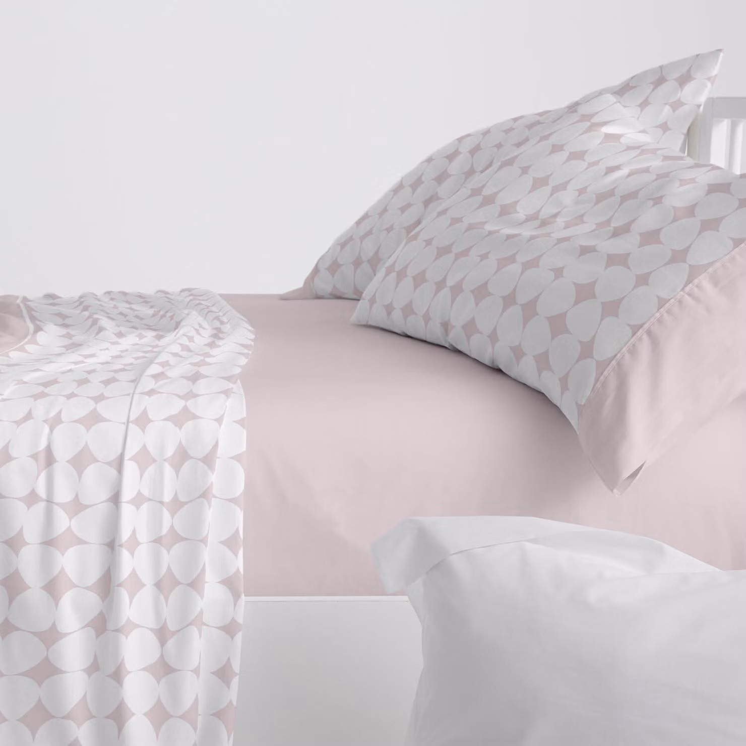Set di lenzuola bianche, per letto di 135 cm di larghezza (disponibili anche altre misure), design 139, colore rosa intenso (135 x 190/200 cm)